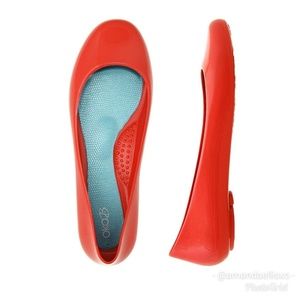 NWOB OKA B. Poppy Ballet Flats